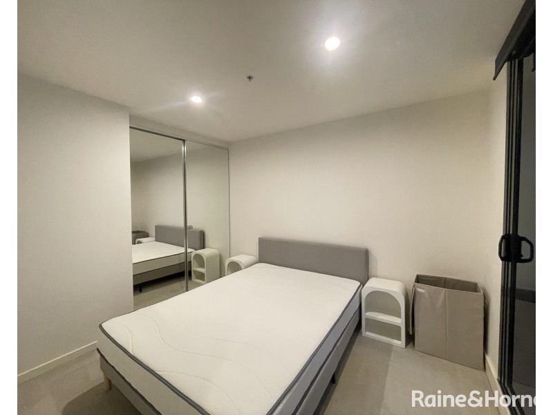1017/3 Yarra Street, South Yarra VIC 3141