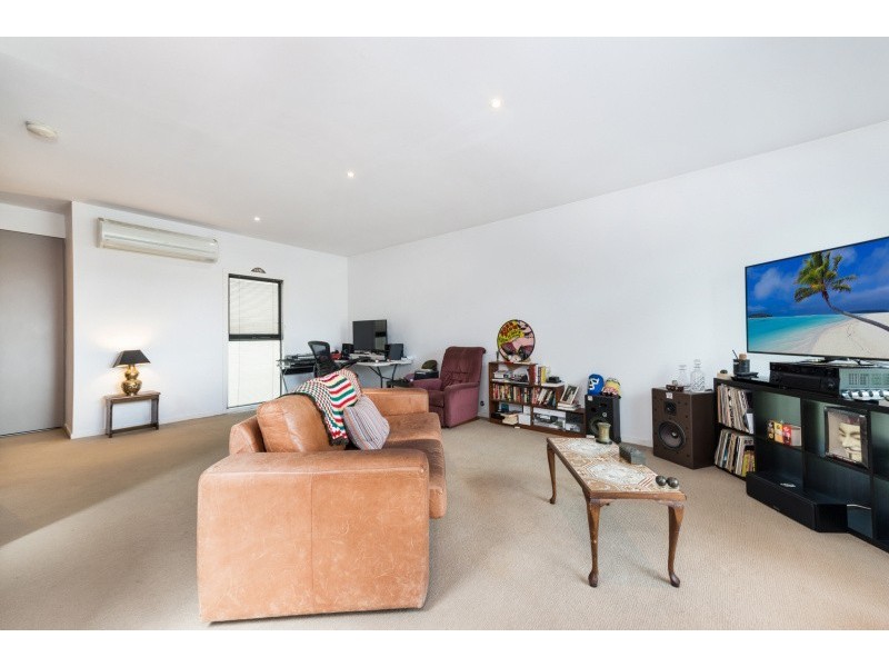 32 Ryan Street, Brunswick VIC 3056