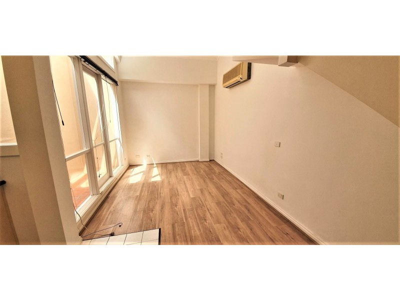 3/249 Drummond Street, Carlton VIC 3053
