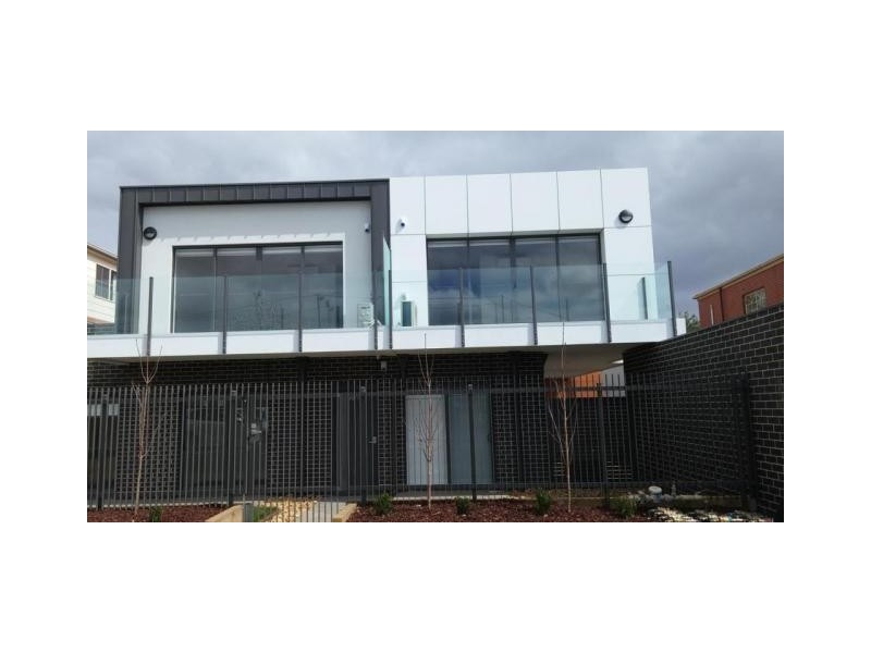 6/12 Leonard Crescent, Ascot Vale VIC 3032