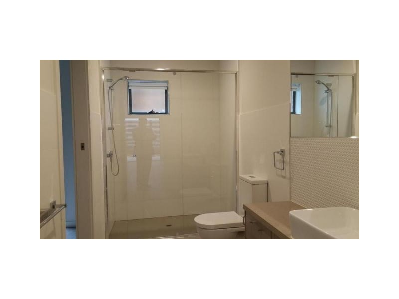 6/12 Leonard Crescent, Ascot Vale VIC 3032