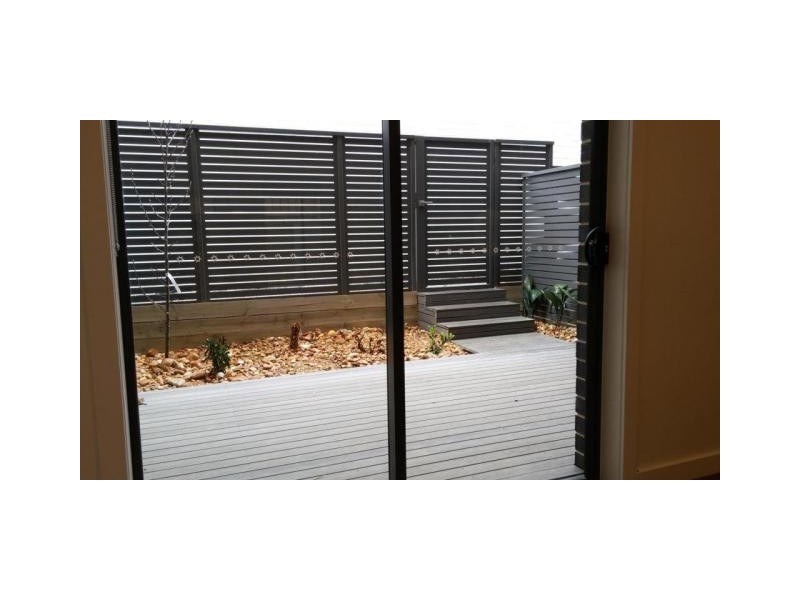 6/12 Leonard Crescent, Ascot Vale VIC 3032