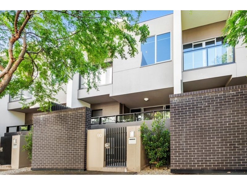 90 Geographe Street, Docklands VIC 3008