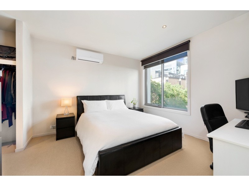 90 Geographe Street, Docklands VIC 3008