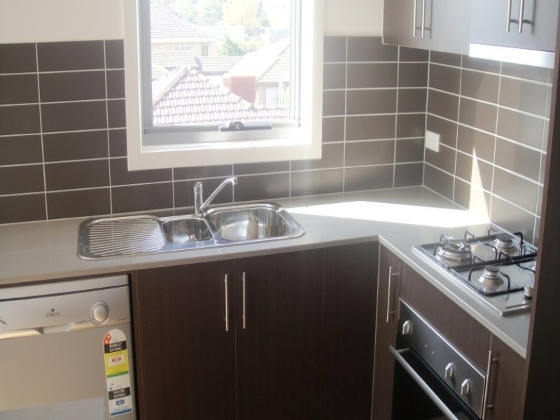 9/208 Waterloo Road, Oak Park VIC 3046