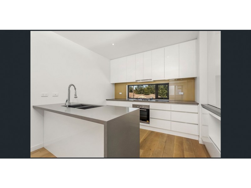 56 Collier Court, Strathmore Heights VIC 3041