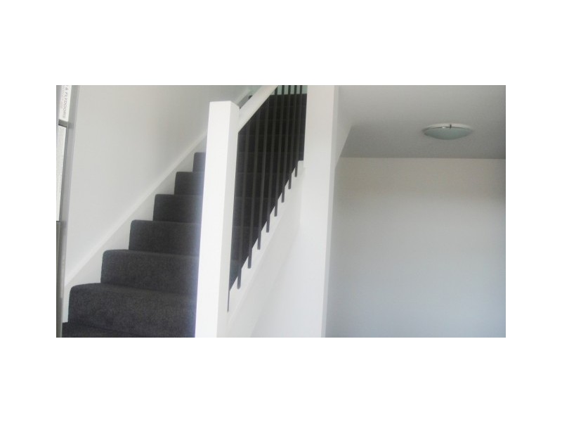 105/10 Pottery Court, Brunswick VIC 3056