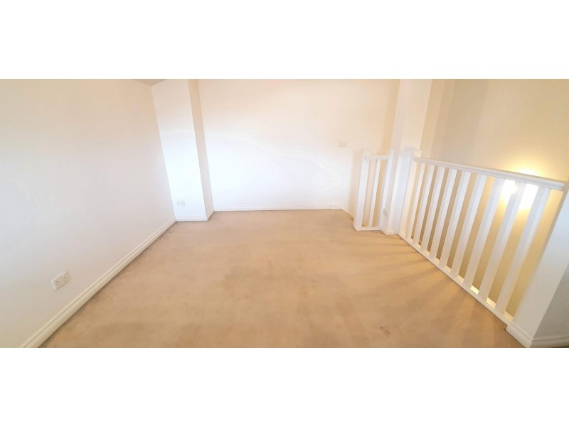 1/249 Drummond Street, Carlton VIC 3053