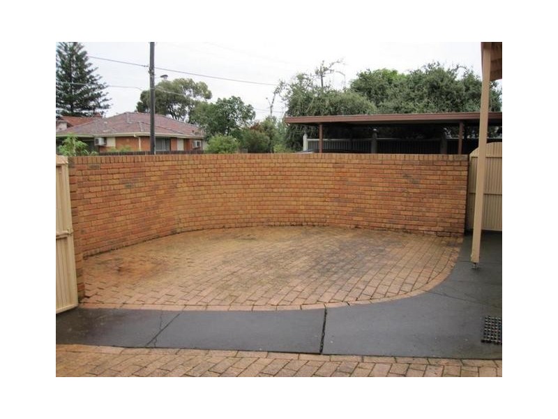 1/119 Rennie Street, Coburg VIC 3058