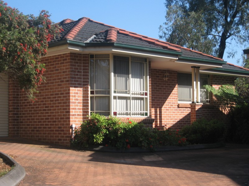 6/24 Bega Street, Pendle Hill NSW 2145