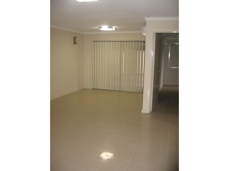 2/49-55 Beamish Road, Northmead NSW 2152