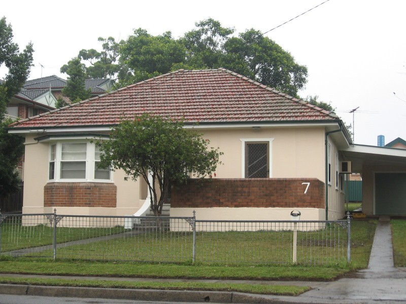 7 Lane street, Wentworthville NSW 2145