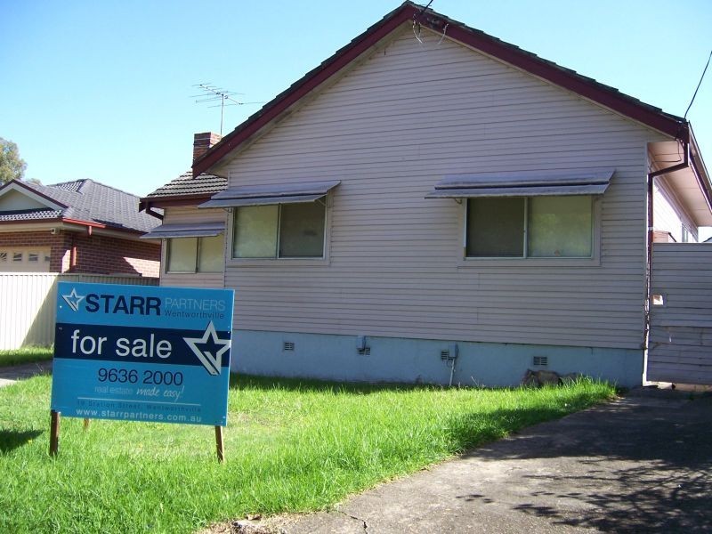 138 Centenary Road, South Wentworthville NSW 2145
