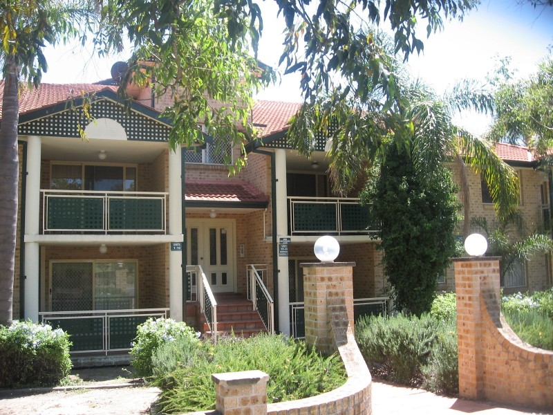 17 253-255 Dunmore St, Pendle Hill NSW 2145