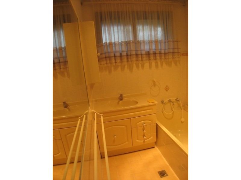 9 Jones Street, Wentworthville NSW 2145