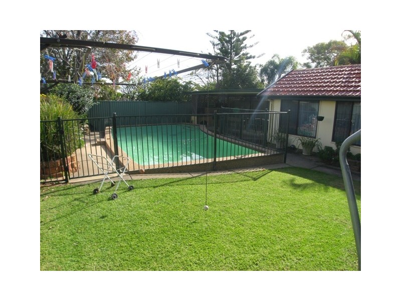 14 Rose Street, Pendle Hill NSW 2145