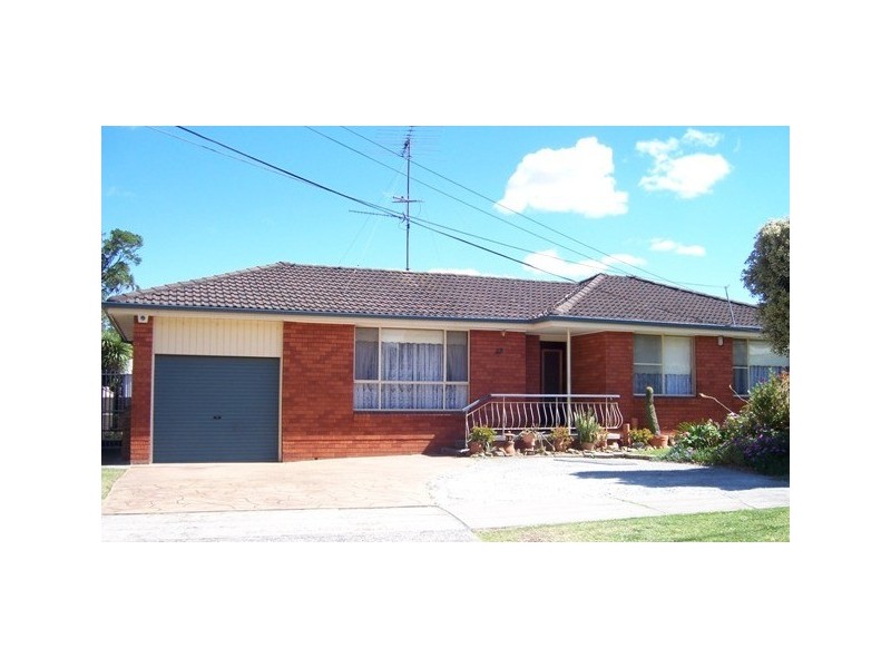18 Casino Road, Greystanes NSW 2145