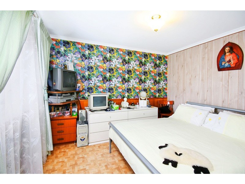 18 Casino Road, Greystanes NSW 2145