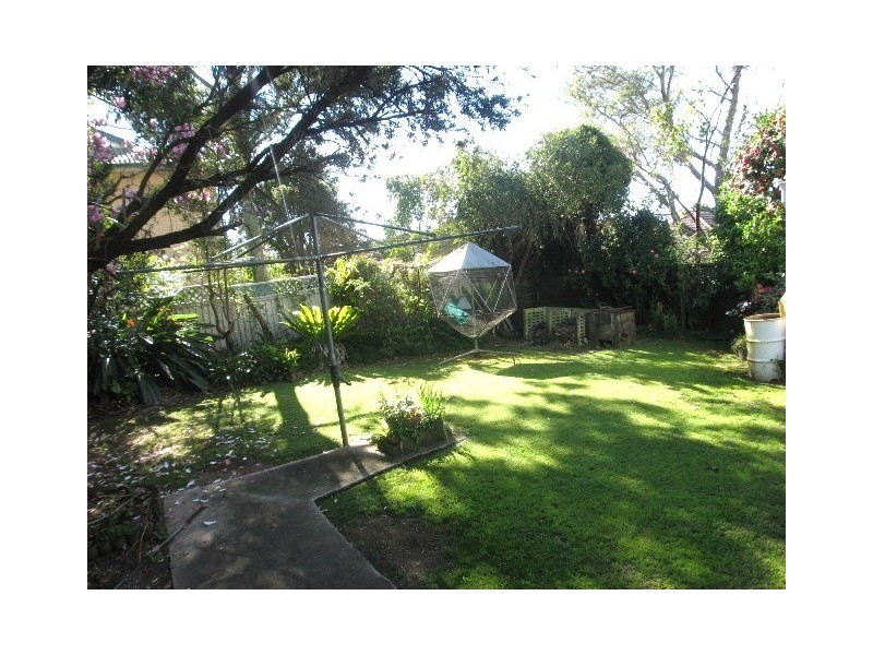 21 Priddle Street, Westmead NSW 2145