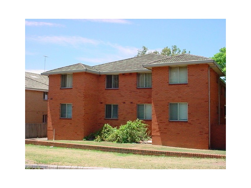 2/52 Lane Street, Wentworthville NSW 2145