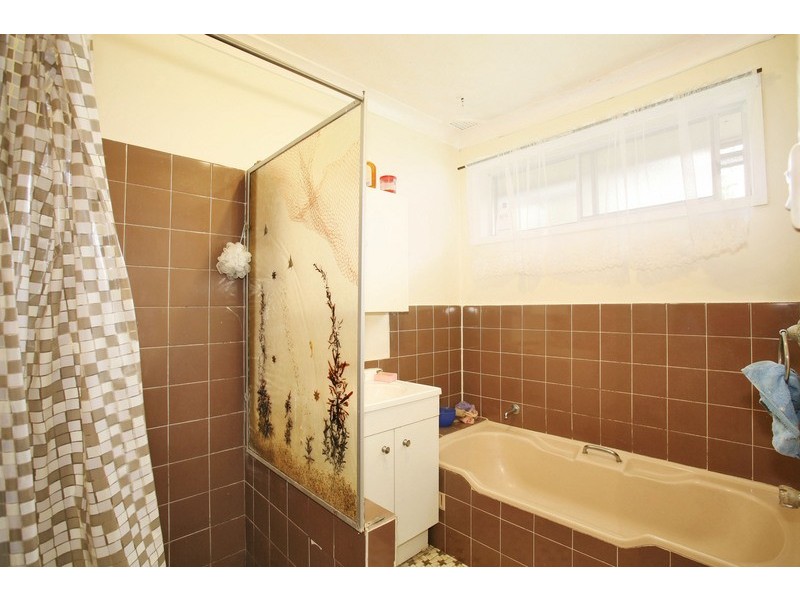 8 Orange Street, Greystanes NSW 2145