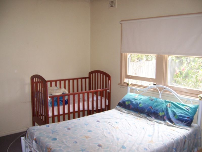 100 Ballandella Road, Toongabbie NSW 2146