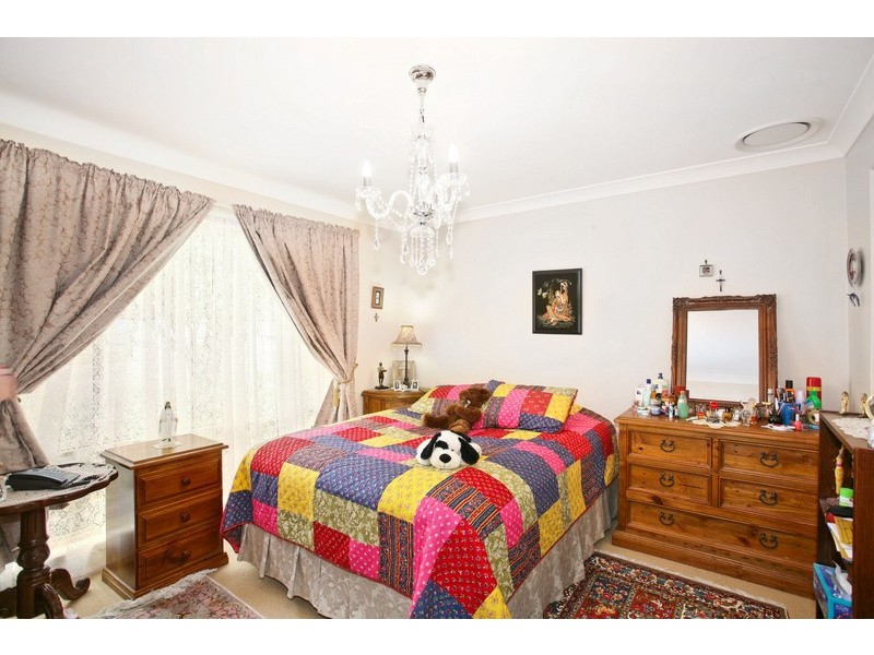 25 Oatlands Street, Wentworthville NSW 2145