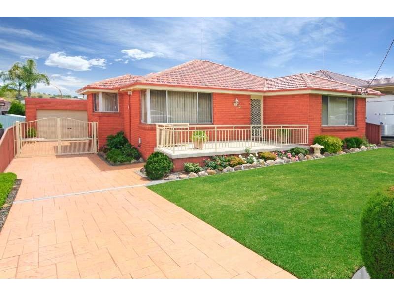 10 Cooma Road, Greystanes NSW 2145