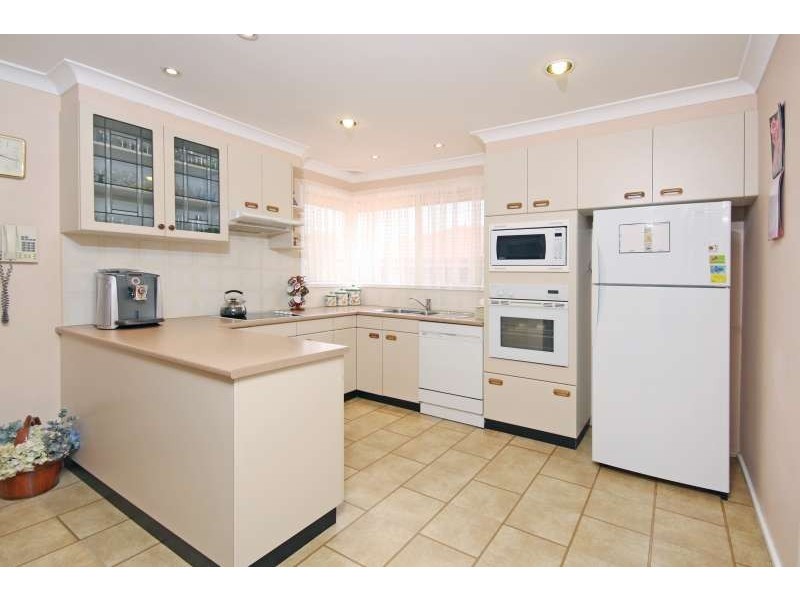 10 Cooma Road, Greystanes NSW 2145