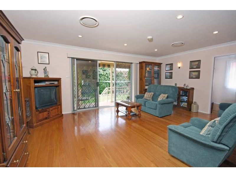 10 Cooma Road, Greystanes NSW 2145