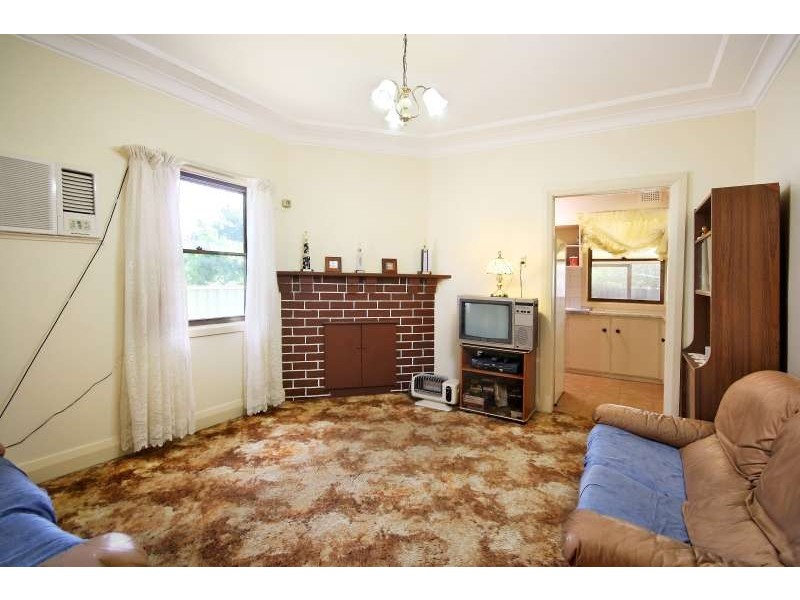 14 Bennalong Street, Granville NSW 2142