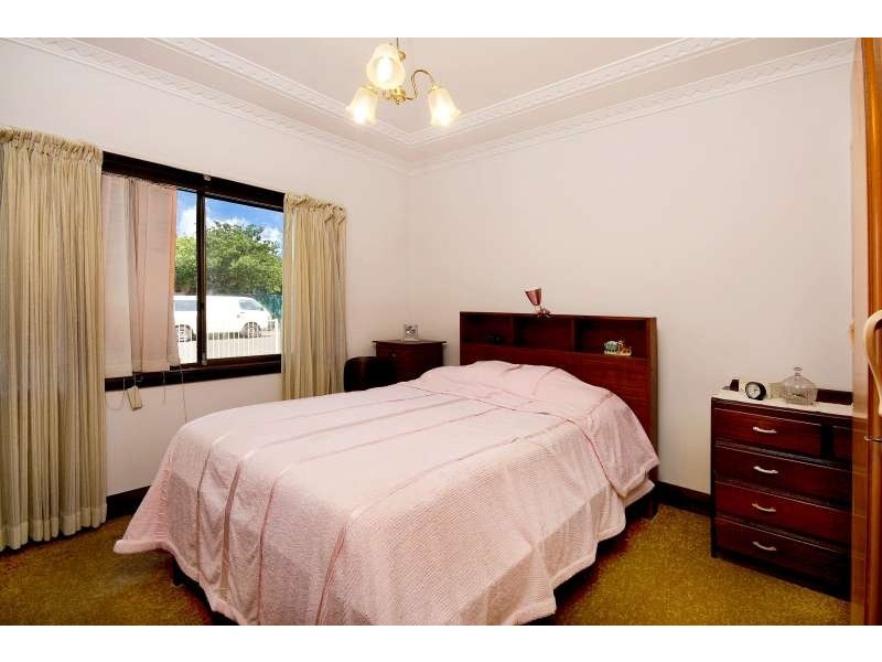 14 Bennalong Street, Granville NSW 2142