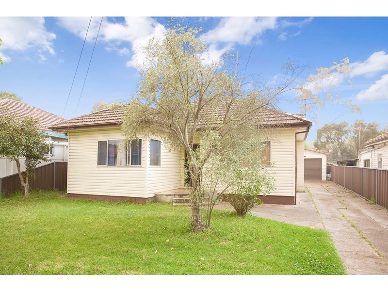 29a Oatlands Street, Wentworthville NSW 2145