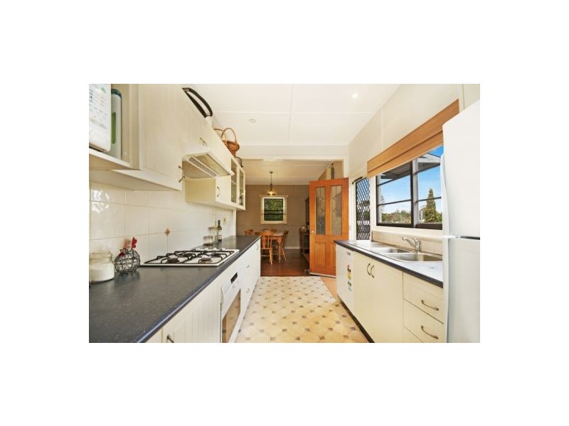 28 Henry Parry Drive, East Gosford NSW 2250