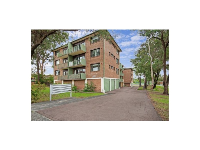 1/14-16 Warner Avenue, Wyong NSW 2259