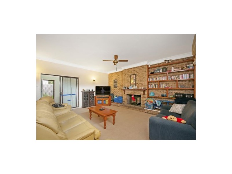 111 Wells Street, Springfield NSW 2250