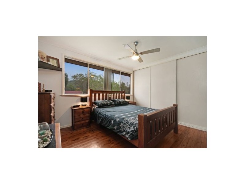 1 Keith Street, Wyoming NSW 2250