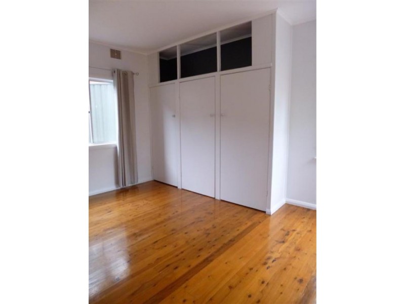 38 Henry Parry Dr, East Gosford NSW 2250