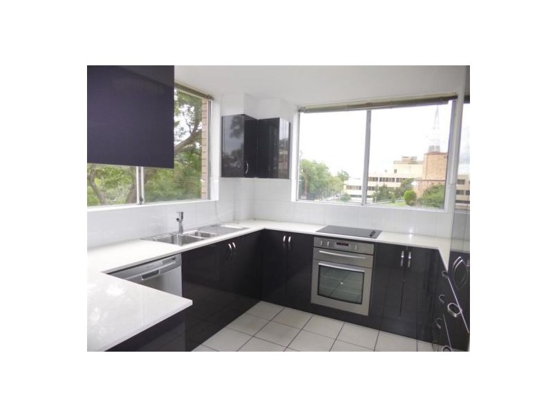 5/1 Mann Street, Gosford NSW 2250