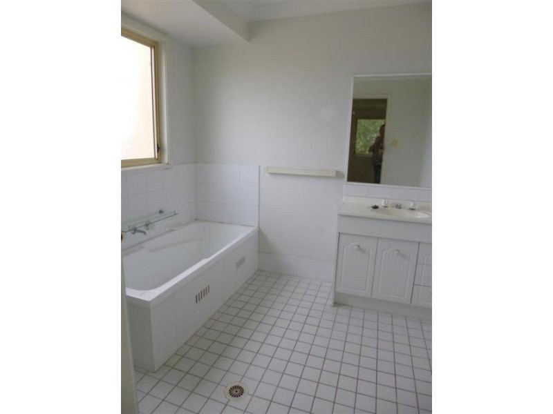 4/23-25 Donnison Street, West Gosford NSW 2250