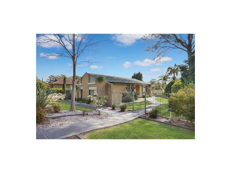 75 James Sea Drive, Green Point NSW 2251