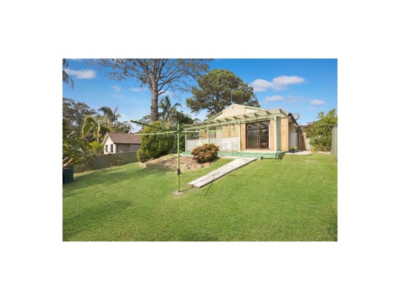 75 James Sea Drive, Green Point NSW 2251