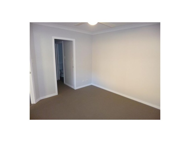 12 B Kirkness Avenue, North Gosford NSW 2250