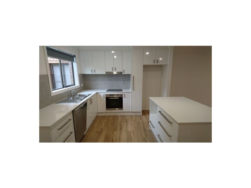 11/14 Russell Street, East Gosford NSW 2250