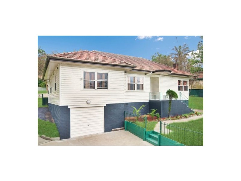 46 Railway Crescent, Lisarow NSW 2250