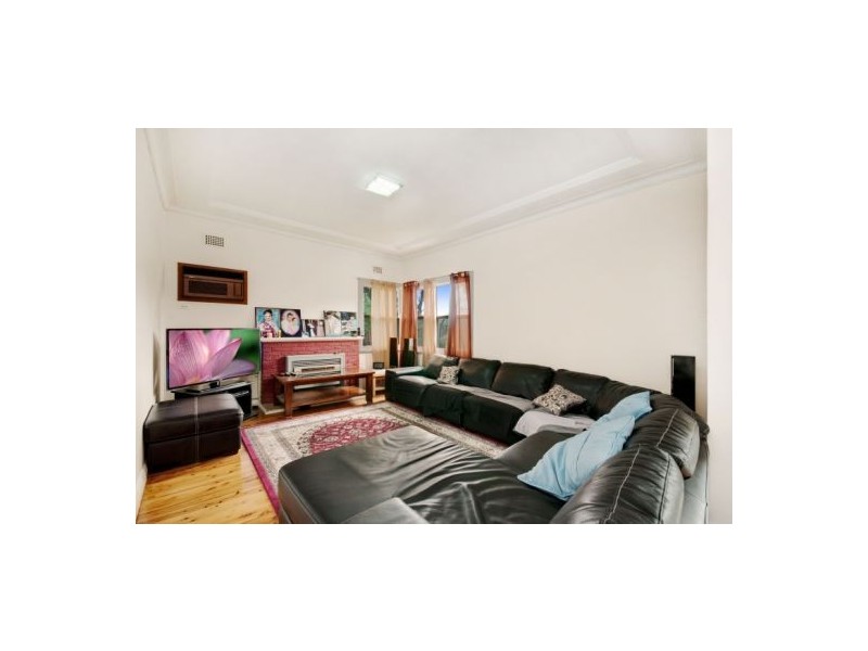 46 Railway Crescent, Lisarow NSW 2250