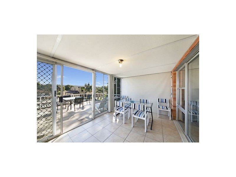 3/11 Lynn Avenue, Point Frederick NSW 2250