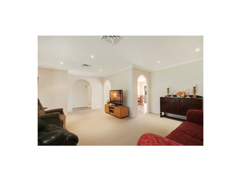 2 Bellbrook Close, Green Point NSW 2251
