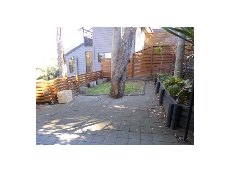 17a Easter Parade, North Avoca NSW 2260