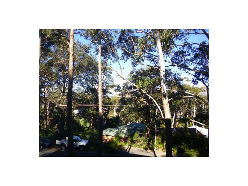 17a Easter Parade, North Avoca NSW 2260